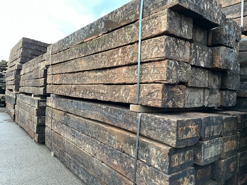 Railway sleepers reclaimed - railway, sleepers/reclaimed