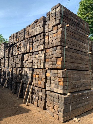 Premium reclaimed pine - reclaimed,